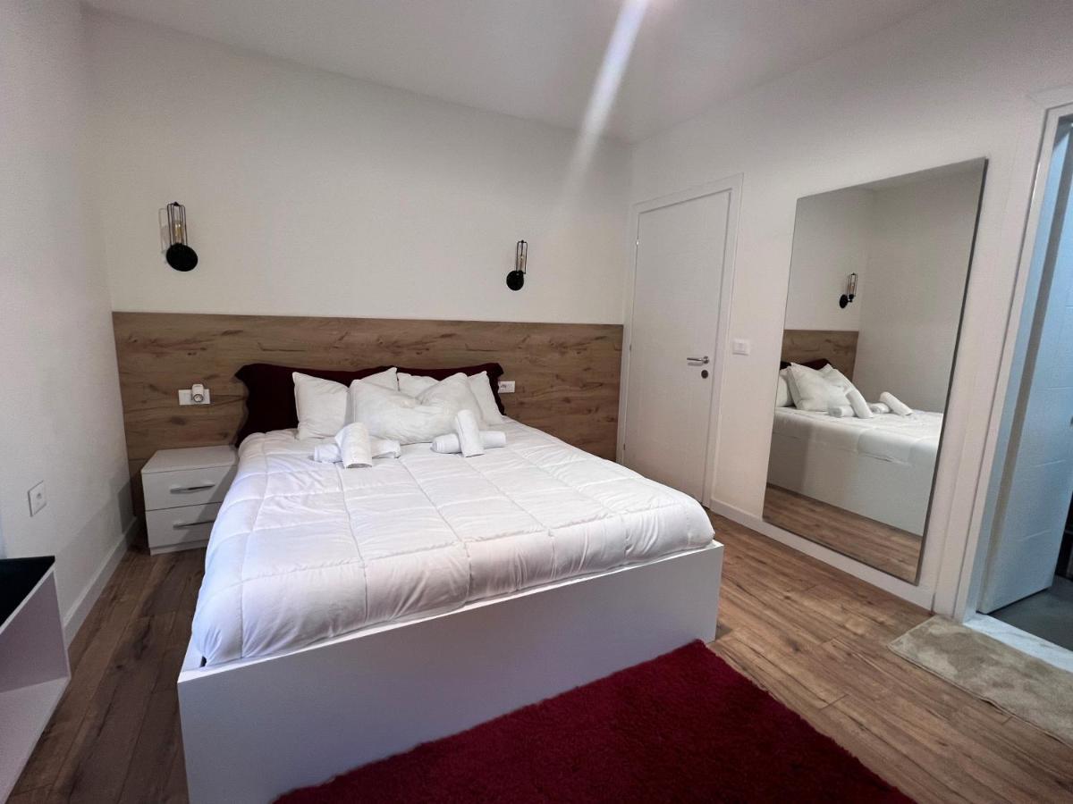 Grand Park & Bllok Area Rooms Tirana Extérieur photo